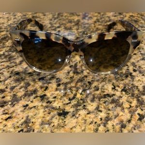 Gucci Sunglasses. Gently used.